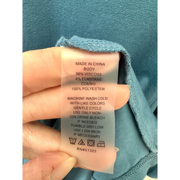 VINCE CAMUTO | Puff Sleeve Blue Knit Blouse Top | Size Medium - Picture 6 of 6